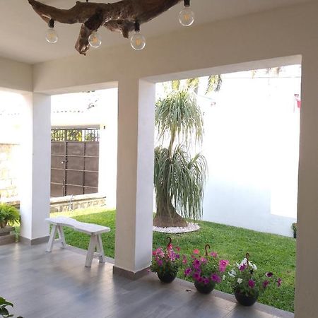 シウダー・バージェス Casa Ammahアパートホテル エクステリア 写真